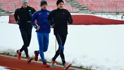 Спека та холод волинських "ходунів" перед чемпіонатом України у Луцьку (фото)