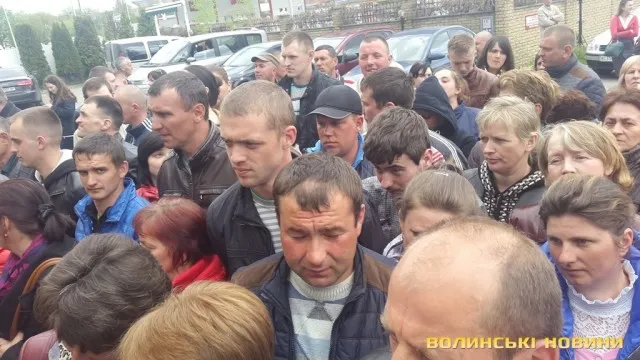 У Луцьку – пікет польського консульства (оновлено)