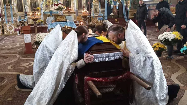 Від січня вважався зниклим: на Волині попрощалися з воїном Іваном Воронюком (фото)