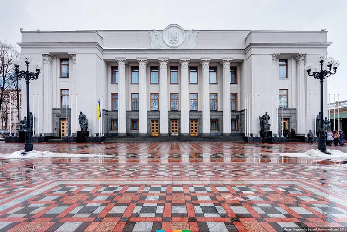 У Верховній Раді розглянуть питання щодо виборів луцького мера 