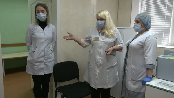 Хто і коли на Волині отримає щеплення від «ковіду» китайською вакциною