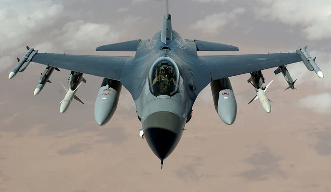 Чому американські F-16 не будуть передані в Україну найближчим часом
