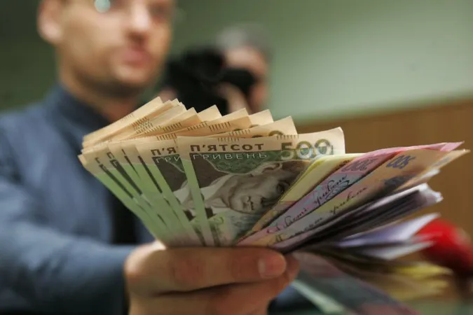 Хто на Волині отримує найбільші зарплати