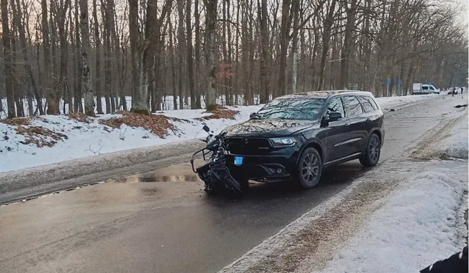 У Луцькому районі – смертельна ДТП: авто зіткнулося з електроскутером