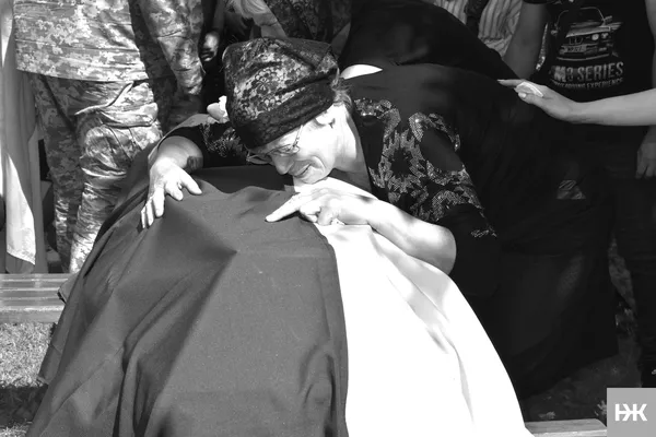 Майже два роки невідомості: на Волині попрощалися з молодим воїном Олександром Пасіком (фото)