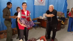 На Волині зібрану громадою гуманітарку передали Червоному Хресту (фото)