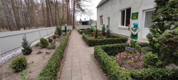 «Маленька вдячність Природі»: на Волині прибирали й озеленювали території, очищали джерела та водойми (фото)