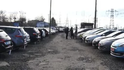 «Рекетнули авторинок», або Як у Луцьку комунальна земля годує ділків (відео)