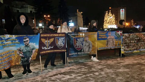 Учасниці акції-нагадування в центрі Луцька. Суспільне Луцьк