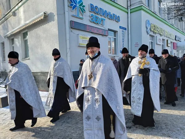 Хресний хід прямує до Стиру (фото, відео)