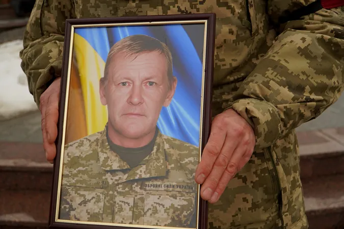 Сподівалися на диво до останнього: у Володимирі знайшов спочинок воїн Володимир Білусяк (фото)