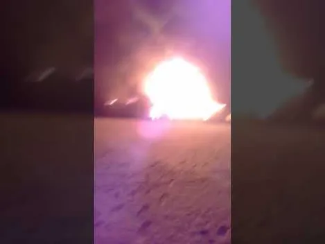 У Ковелі згоріла колишня військова частина (відео)