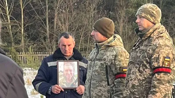 Не витримало серце: у Колках провели в останню дорогу воїна Віталія Трушевського (фото)