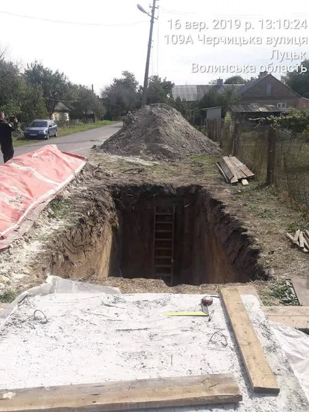 Лучан покарають за те, що рили септики без дозволу (фото)