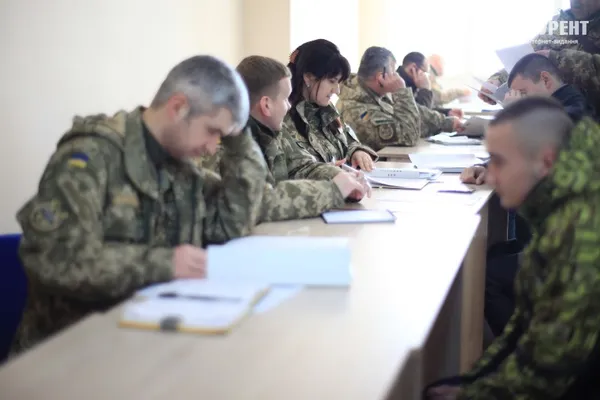 Військова служба за контрактом у ЗСУ: для кого, скільки і де