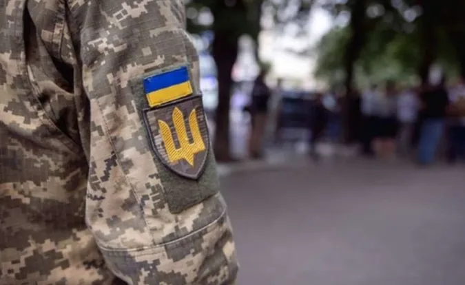 На Волині судили водія легковика, який збив військовослужбовця ТЦК і провіз його на капоті майже 10 метрів