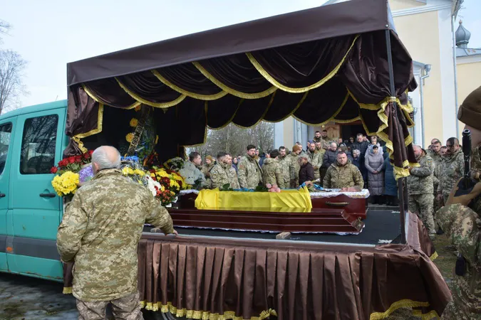 На Волині попрощалися з Героєм Валерієм Михалевичем (фото)