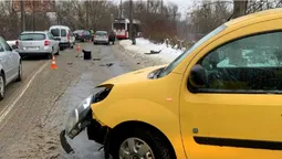 У Луцьку на Гнідавській аварія: на місці працювали патрульні (фото)