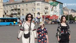 Вишиванки, сонце, діти: як Луцьк зустрів 33-ю річницю незалежності (фото)