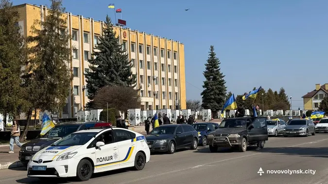 На Волині відбувся автопробіг на підтримку наших Захисників (фото)