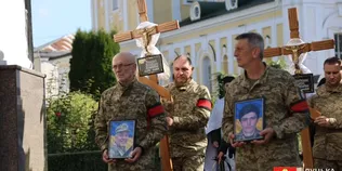 У Луцьку попрощалися з полеглими воїнами Володимиром Крачуновим та Валерієм Чайковським (фото)