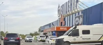У Ковелі чоловік із сокирою напав на людей в «Епіцентрі»: постраждало троє осіб