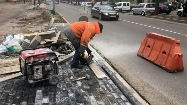 У Луцьку відновили капітальний ремонт проспекту Волі (фото, відео)