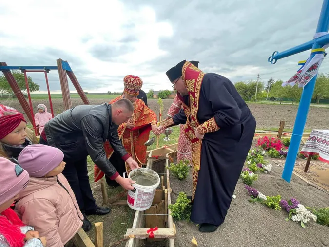 У селі на Волині зводитимуть новий храм (відео)