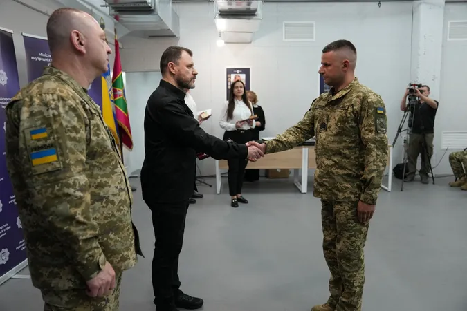 Волинським прикордонникам вручили державні нагороди (фото)