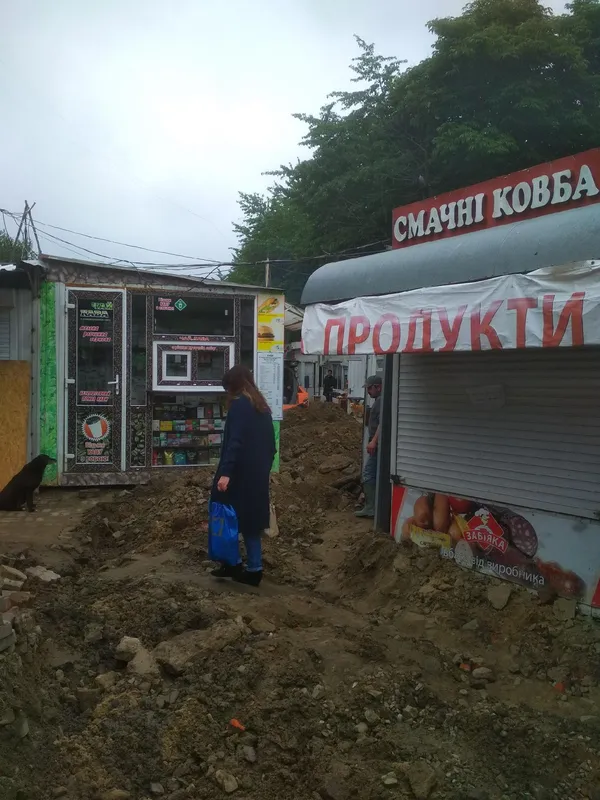 Лучани розкритикували ремонт на ринку біля «Лучеська» через небезпеку (фото)