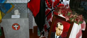На Волині презентували посмертну маску Степана Бандери (фото)