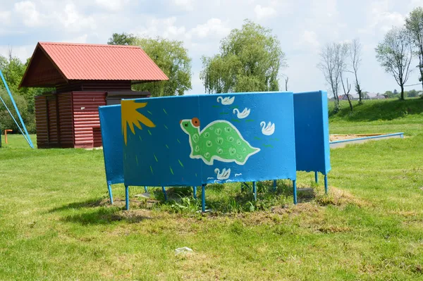 Блиск та злиденність луцького центрального парку (ФОТОРЕПОРТАЖ)
