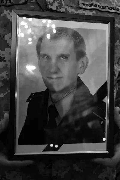 У Луцьку в останню путь провели двох військовослужбовців (фото, відео)