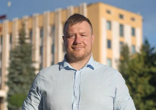 Хто став мером у 8 містах на Волині: ЦВК офіційно назвала імена (фото)