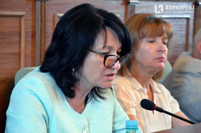 Констанкевич хоче стипендію для «платників»