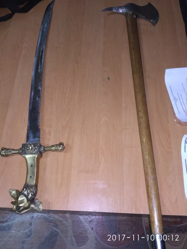 В «Устилузі» затримали росіянина з арсеналом старовинної зброї (фото)