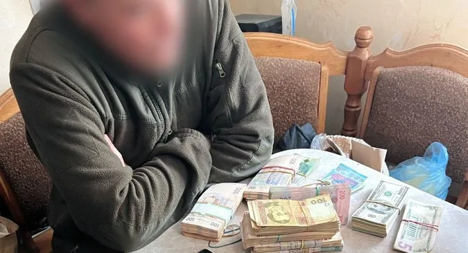 Волинянин за $15000 мав вивезти ухилянта за кордон (фото)