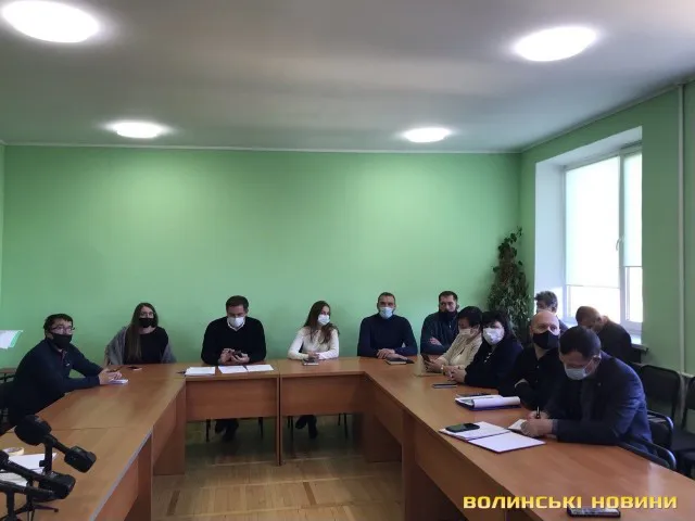 Зелень, чисте повітря та водойма з рибою: як хочуть змінити сміттєвий полігон під Луцьком