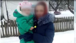 Волинянин побив нетверезу матір своїх дітей до смерті на очах у доньки (відео)