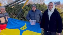 У Луцьку за донат дають ялинку на вибір: адреса (відео)