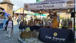 «ЛюбART Fest» у Луцькому замку: що там відбувається (фоторепортаж)