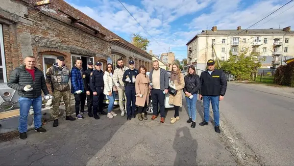 У Луцьку замалювали рекламу наркотиків на парканах і стінах (фото)