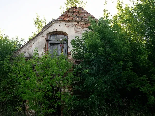 Господарські будівлі