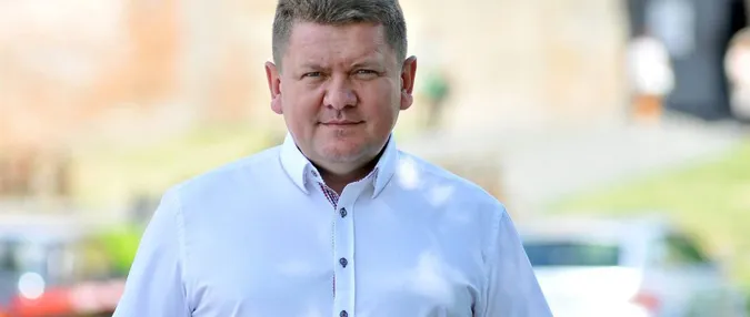 Депутат Волиньради заспівав колядку під гітару (відео)