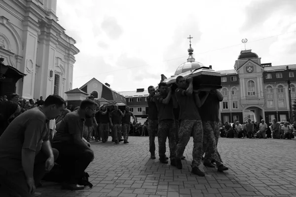 У Луцьку попрощалися з двома Героями – Сергієм Мочарським та Віктором Бущаком (фото)