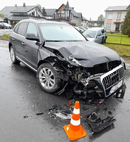 Четверо потерпілих: волинянка потрапила у ДТП на Львівщині (фото)