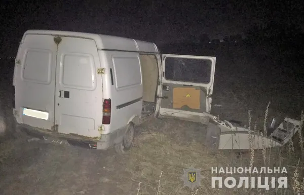 У Луцьку «обчистили» банк: винесли термінал з грошима (фото)