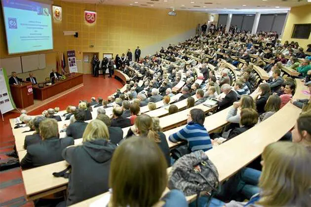 Напрямки освіти у Польщі, що обирає українська молодь
