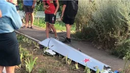 Російська ППО збила власний безпілотник, внаслідок чого згорів жилий будинок (відео)