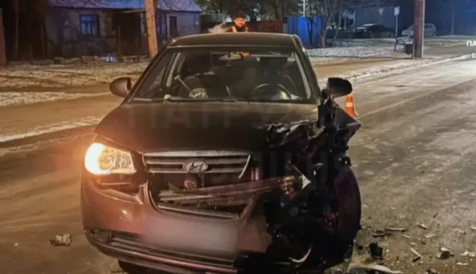 У Луцьку – серйозна аварія: п'яний водій вилетів на зустрічку (відео)